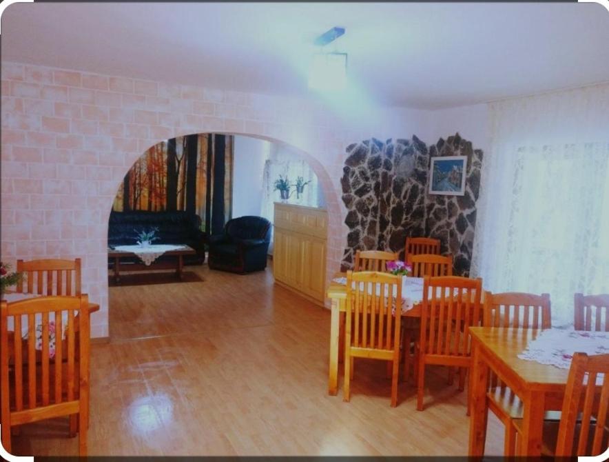 Vila Bianca Buşteni Extérieur photo